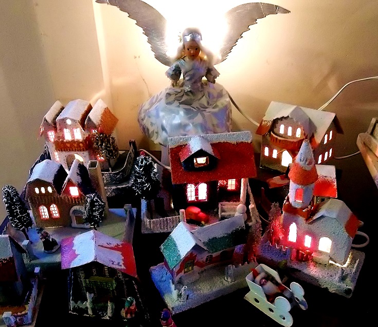 PUTZ CABINET + EBAY DEC 21 008.JPG