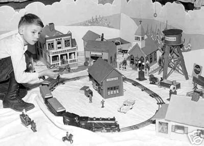 Boy with 1932 Lionel 
Christmas train