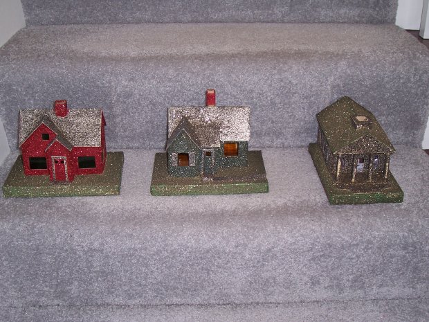 Smaller boxed M & K Christmas houses set