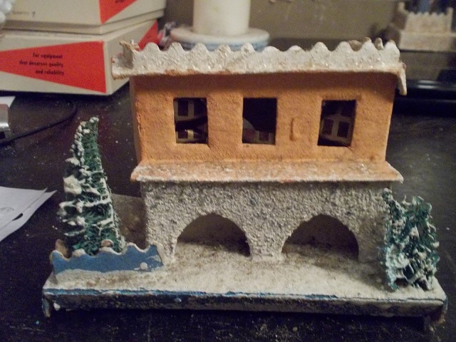 Papa Ted Orange House d.JPG