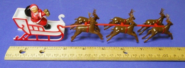 santa_sleigh_deer_cake topper 001.jpg