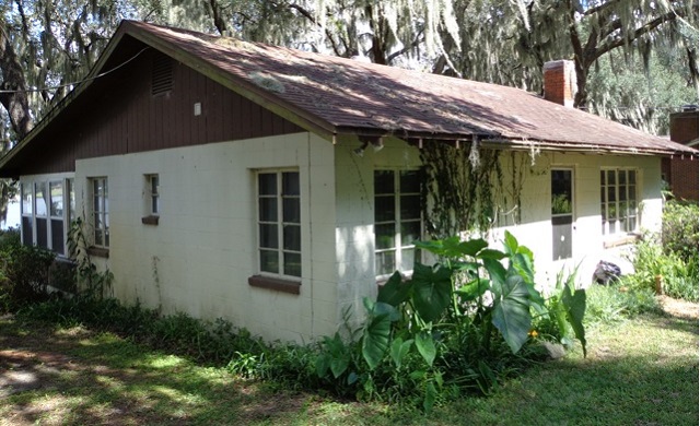 lake house n.jpg