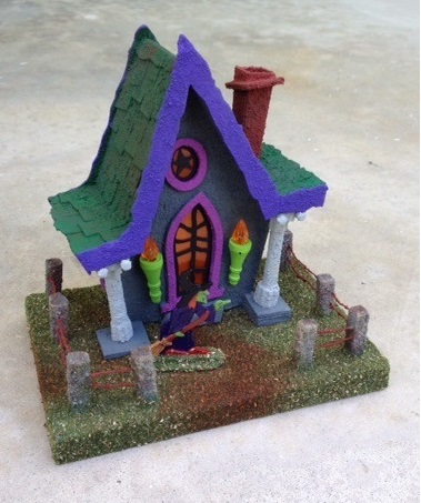 witches-lair-daylight.JPG