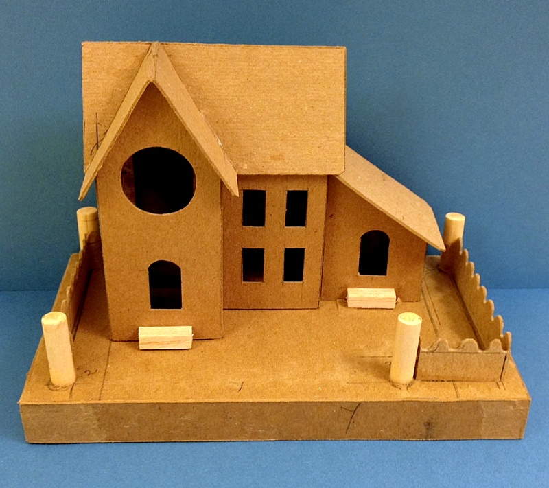 clock-house-greenspot-on-base.JPG