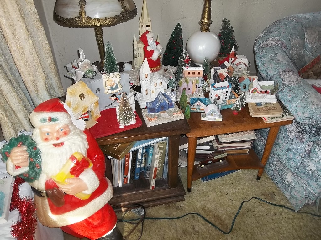 Christmas houses EBAY 053.JPG