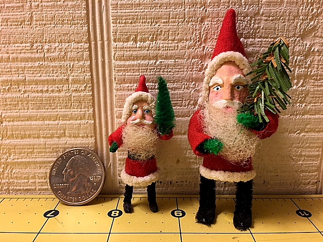 small santa 2018 large santa  2017.JPG