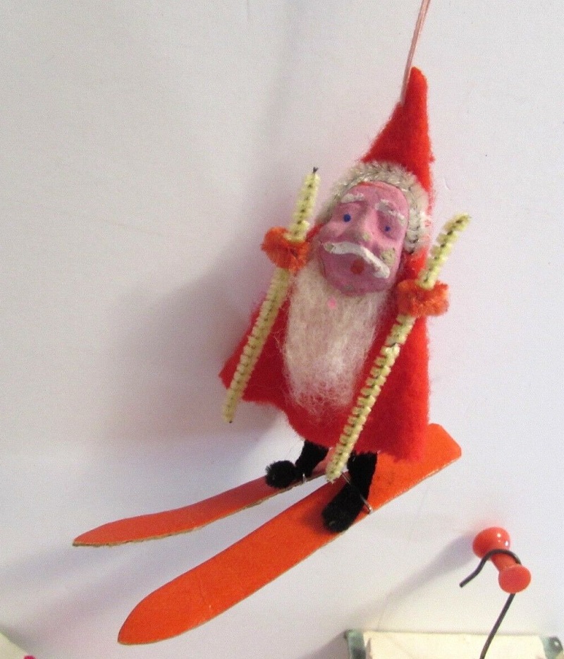 sking santa.jpg