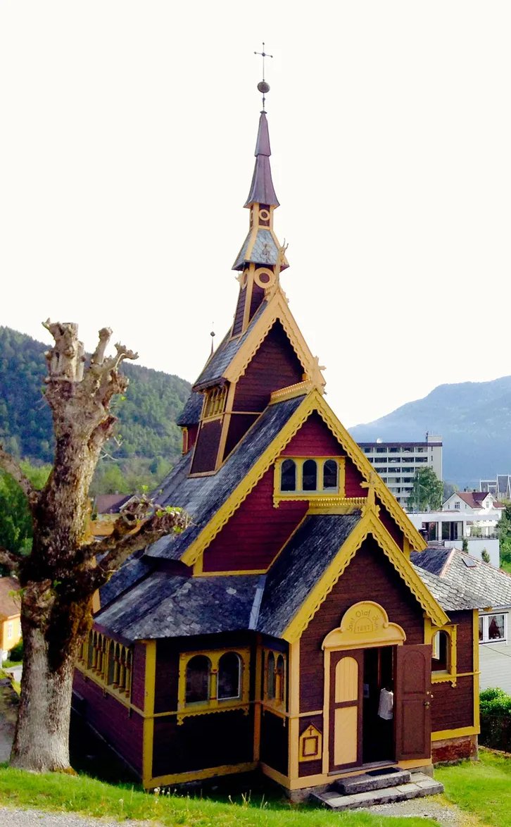 st_olaf_chapel.jpg