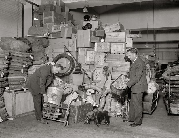 1920s Christmas postal dead letter office